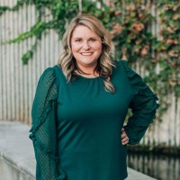 Elizabeth Bennett Email & Phone Number