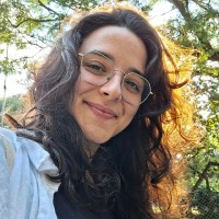 Manuela Ferraz Email