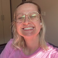 Globalwing Employee Nathalia Valiati's profile photo