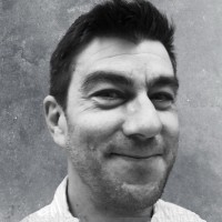 Elvis Oliveira Email