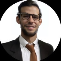Roberto M. Email