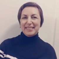 Shahnaz Garousi Email
