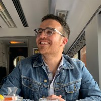 Taylor Stitch Employee Christopher Leslie's profile photo