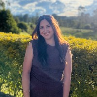 Sara Gómez Email