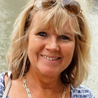 Gill Russell Email