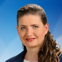 Judit Végh Email