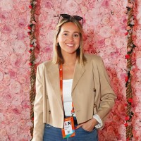 Alison Brod Marketing and Communications Employee Dara Schopp's profile photo