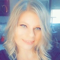 Upper Crust Food Service Employee Nicki Powell's profile photo