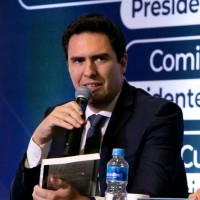 Fernando Luccas Email