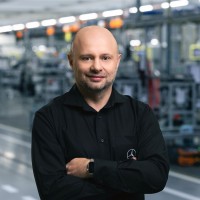 Mercedes-Benz Manufacturing Poland Employee Pawel Szymanski's profile photo
