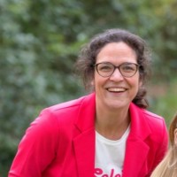 Renske Terhürne Email