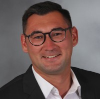 Christopher Sturm Email