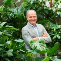 INretail Employee Peter Kleinbussink's profile photo