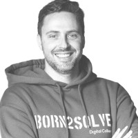 Cognition Factory GmbH Employee Wojciech Cywinski's profile photo