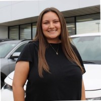 Oakes Auto Inc. Employee Darah McCall's profile photo