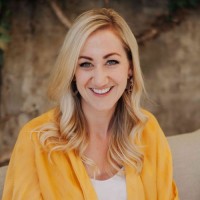Cassandra Lee Email & Phone Number