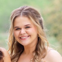 Pirate Ship Employee Heidi Petersen's profile photo