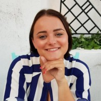 Elle Charnley Email