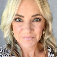 Elizabeth Evans Email & Phone Number
