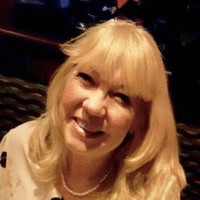 BeautifulPlaces, Inc. Employee Suzanne Peterson's profile photo