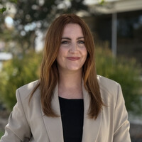 Hello Sunshine Employee Elizabeth Sandorff's profile photo