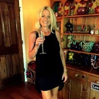 Interiors Unlimited Employee Carolise Godding's profile photo