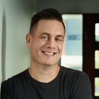 Simon Dell Email & Phone Number