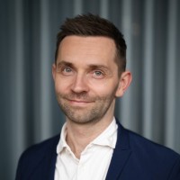 Daniel Møller Email