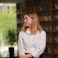 Anna J. Email