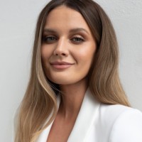 Dominika Materna Email & Phone Number
