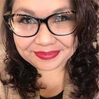 Eye-Q Vision Care Employee Veronica Morales's profile photo