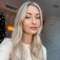 Show4me Employee Bohdana Jumik's profile photo