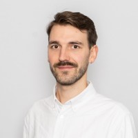Max Schulze-Steinen Email