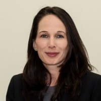 Stanford Institute for Human-Centered Artificial Intelligence (HAI) Employee Amy Zegart's profile photo