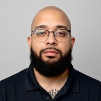 Yeah We Clean Employee Roger Gil's profile photo