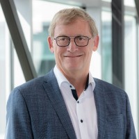 Email e telefono di Niels Veien