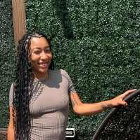 Vie Management Employee Desiree Burns's profile photo