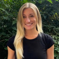 Castle Peak Holdings Employee Julia Armani's profile photo