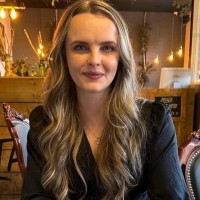 Turner Bianca PLC Employee Robyn Bloor's profile photo