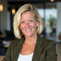 Penz Automotive Group Employee Lindsay Lumley's profile photo