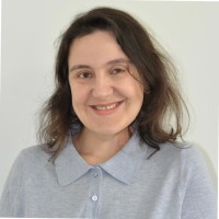 Ezel Oruç Email
