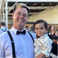 Charles Schwab Employee Clayton Watkins's profile photo