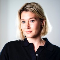 Tina Hintringer Email