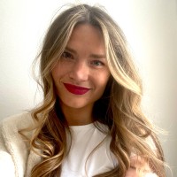 Simone van Wel Email