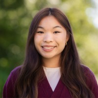 LeadersUp Employee Lauren Ly's profile photo