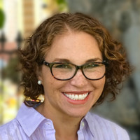 Lupe Guzmán Email