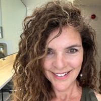 SY Limited Employee Salome S.'s profile photo