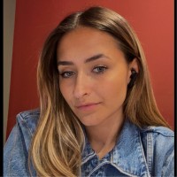 EXIM 35-DIABAT Employee Julia Marlier's profile photo