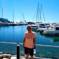 W R Davies Motors Employee Louise Robertson's profile photo