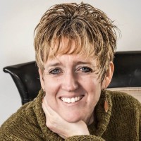 Julie Keen Email & Phone Number